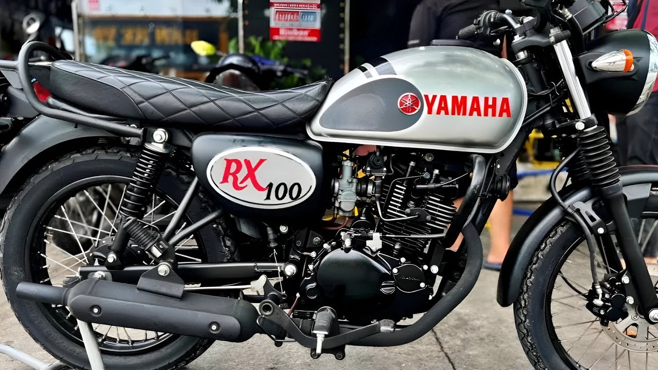 The 2025 Model New Yamaha RX100 Bike with a Royal Look Will Create a Storm in the Market, Check Showroom Price and Mileage